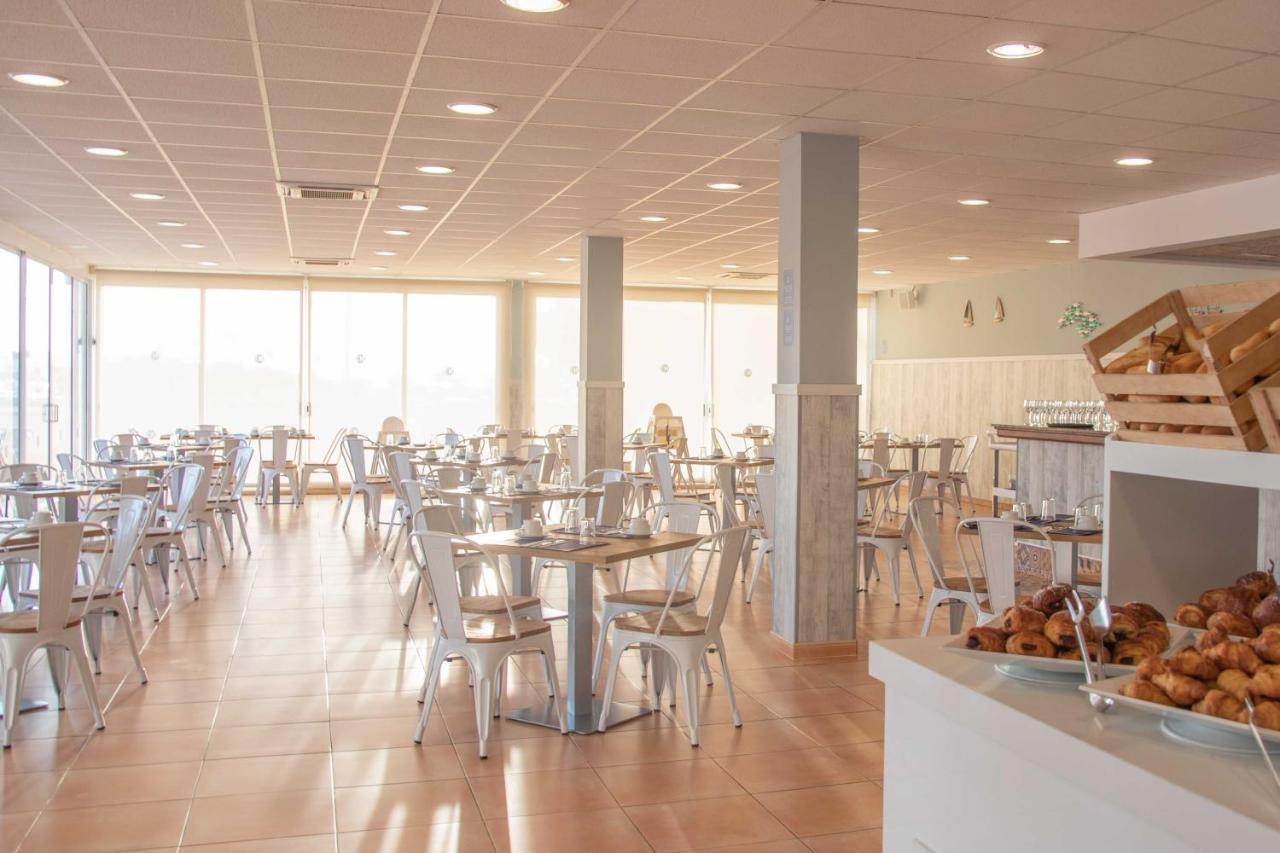 Comitas Isla Del Aire Aparthotel Punta Prima  Εξωτερικό φωτογραφία