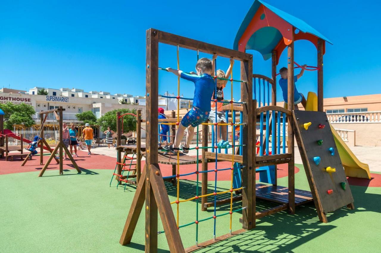 Comitas Isla Del Aire Aparthotel Punta Prima  Εξωτερικό φωτογραφία